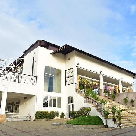 Vistar Pavithra Vivaha Convention Hall Jigani Kültér fotó