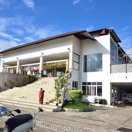 Vistar Pavithra Vivaha Convention Hall Jigani Kültér fotó
