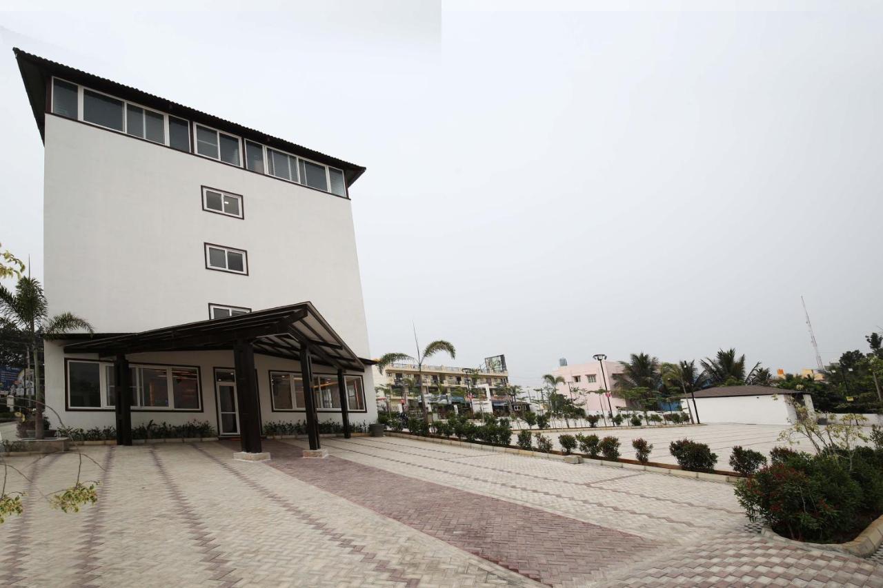 Vistar Pavithra Vivaha Convention Hall Jigani Kültér fotó